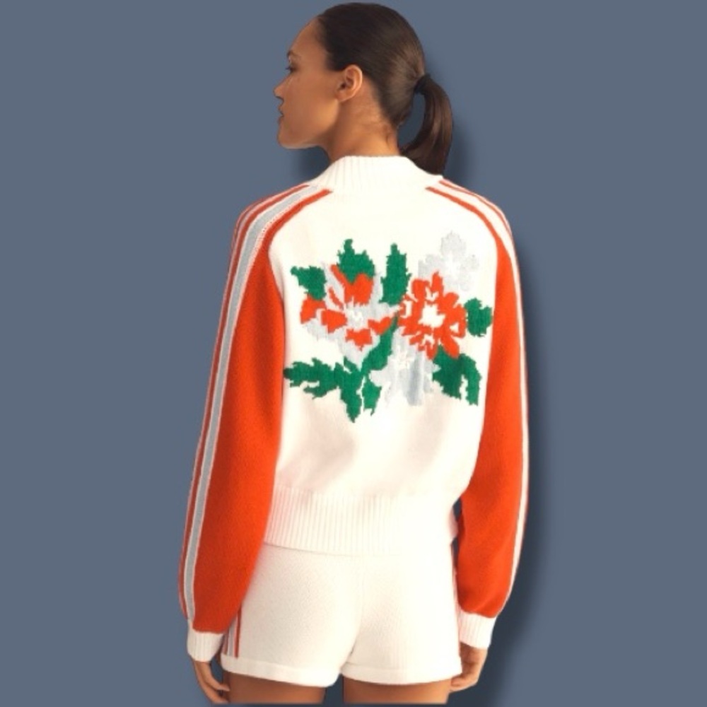 ✨HP✨ EUC Daily Practice Sports Club Jacquard Jacket in Ivory Pattern. Size MP - Picture 3 of 13